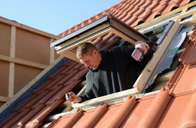 Pose de fenêtres de toit Velux à Villegouge